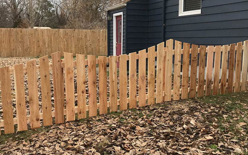 Shadow box fence around backyard